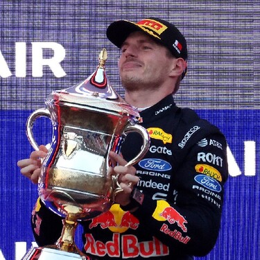 Verstappen logra su primer victoria de la temporada en el GP de Bahréin