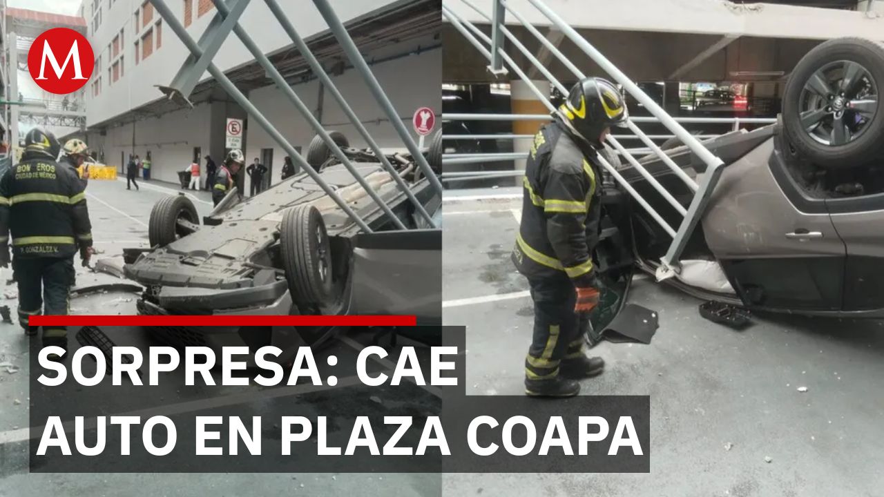Conductora confunde pedales y camioneta cae 25 metros en estacionamiento