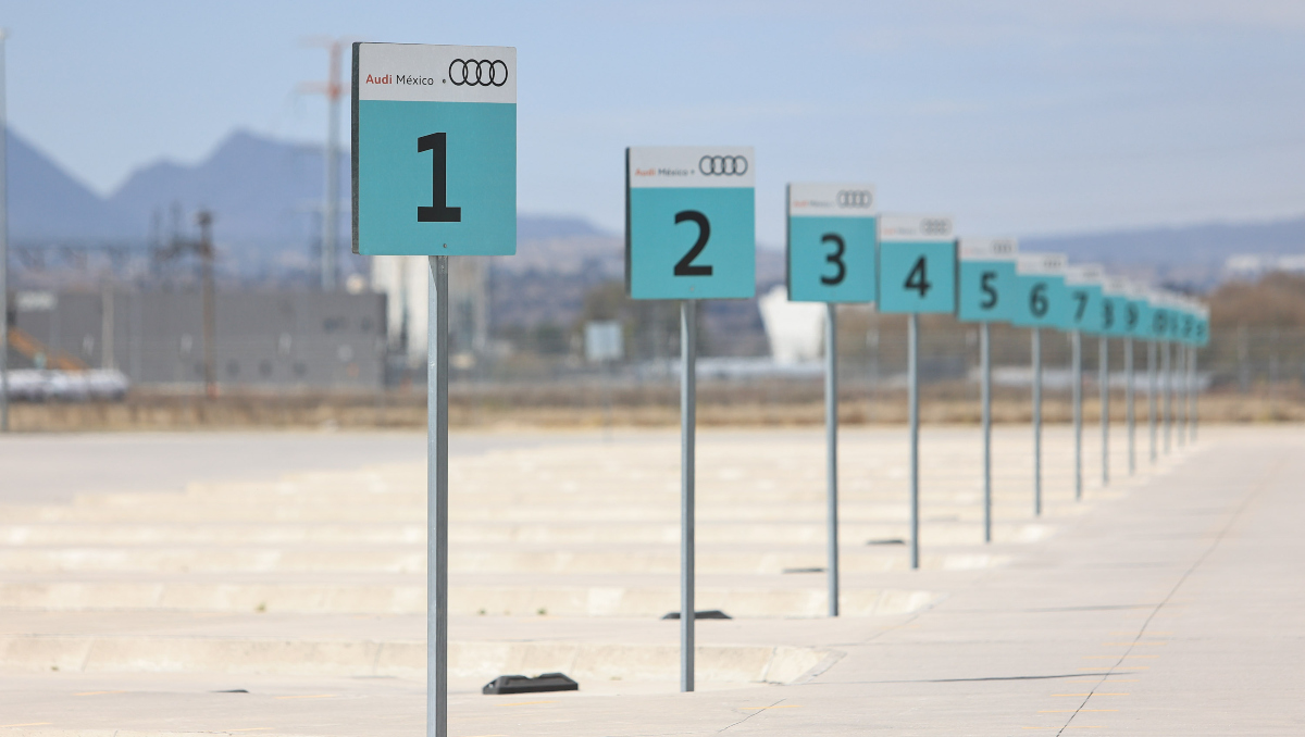 Audi en Puebla frena producción por desabasto de piezas | EsImagen