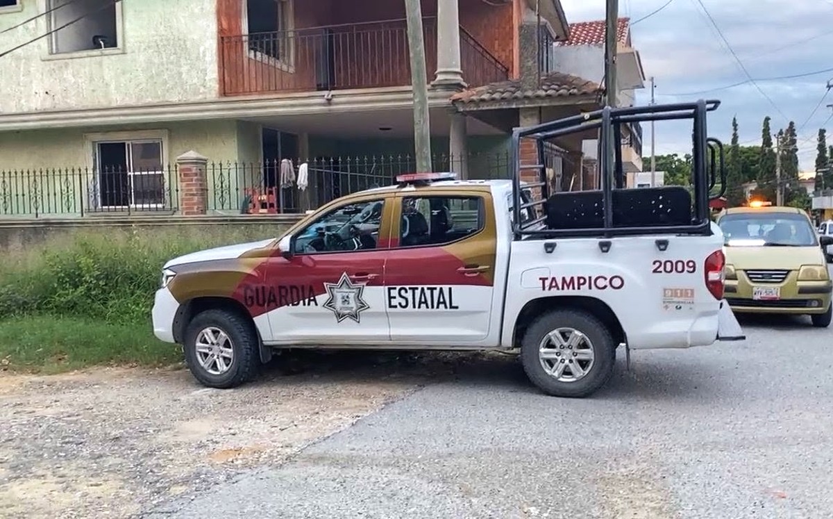 Guardia Estatal acudió al domicilio donde fue encontrado sin vida un hombre en Tampico. | Sergio Sánchez