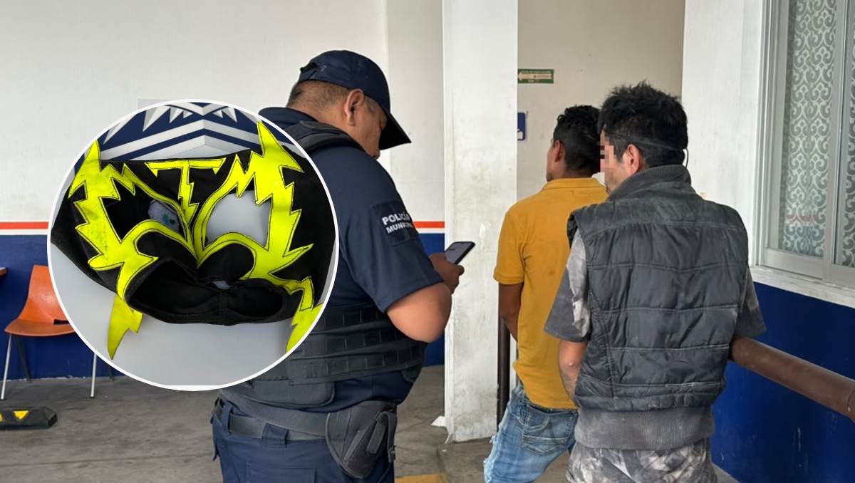 Los dos hombres fueron detenidos con una máscara en la colonia Emiliano Zapata de Tlaquepaque (Cortesía Policía de Tlaquepaque)