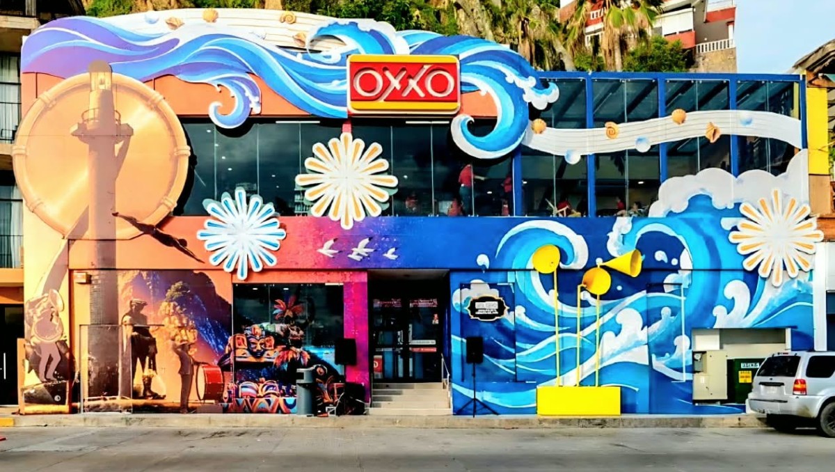 Oxxo Mágico de Mazatlán, Sinaloa, integra referencias al mar y a la música. | Foto: Especial
