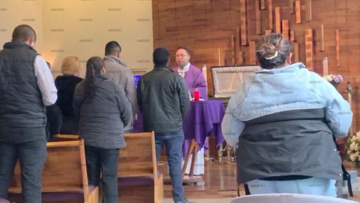 Familiares y amigos despiden a Gerardo Germán Pineda "El Búho". (Guadalupe Trejo)