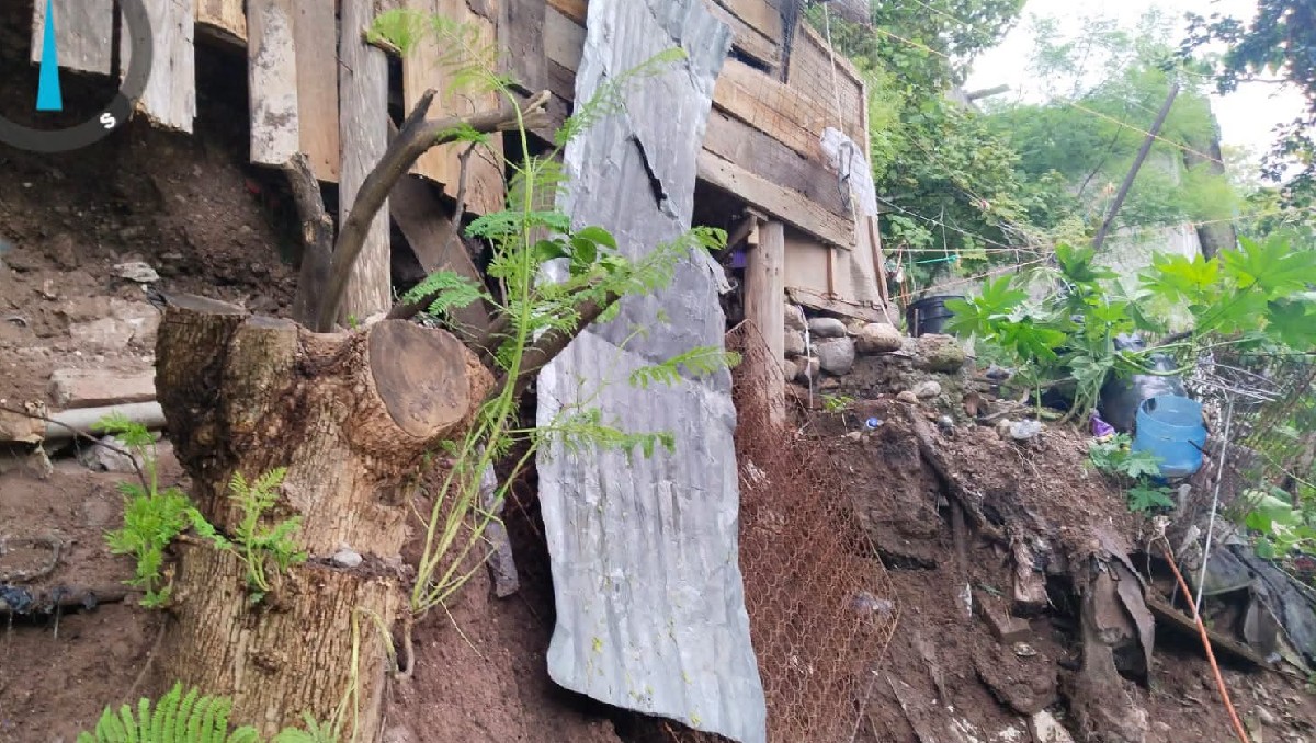 Las lluvias provocaron el reblandecimiento del terreno. | Especial