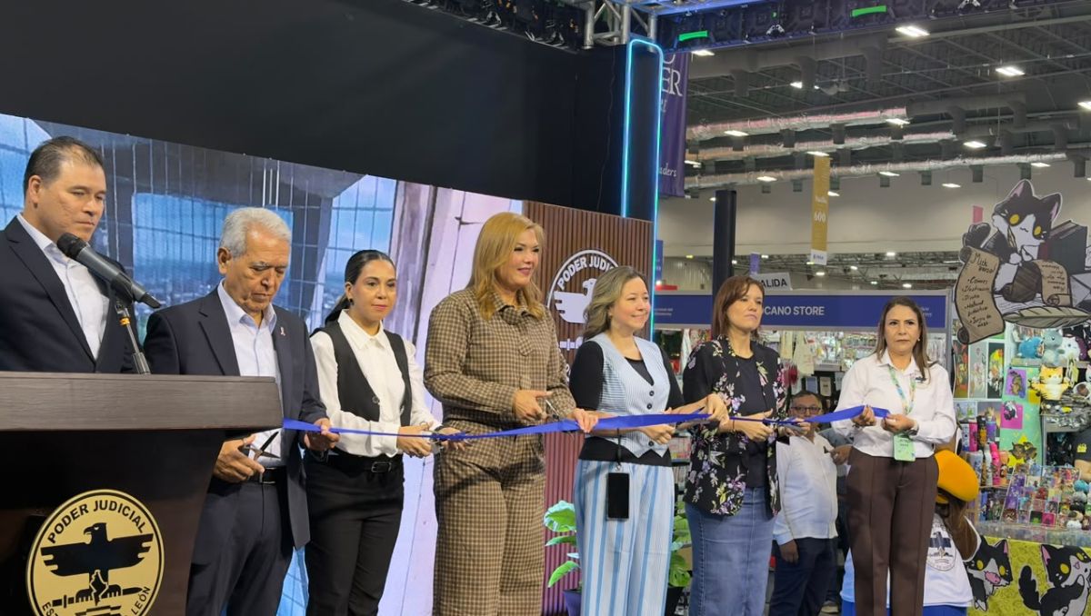 La magistrada Laura Perla Córdova Rodríguez encabezó el corte de listón. Ángel Mercado