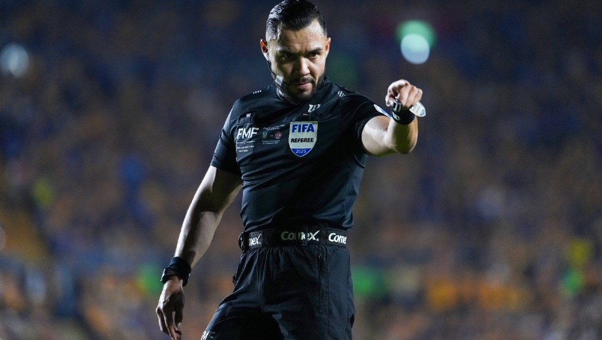 Marco Antonio Ortiz estará a cargo del arbitraje del Atlas vs Chivas (Imago7)