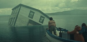 Aquí te revelamos de qué trata Bajo la superficie, la nueva serie de suspenso de Netflix, y conoce al reparto encabezado por Josh Hartnett y Charlie Heaton.