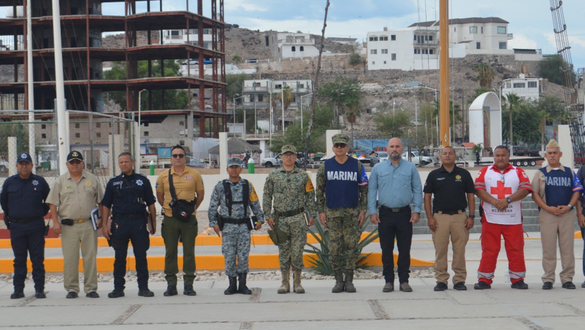 Despliegan más de cuatro mil elementos de la Marina por el huracán 'Simon'. | Foto: Especial