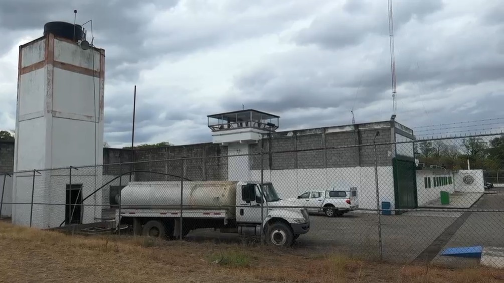 Para despresurizar sus prisiones, el gobierno de san luis potosí reforzará los traslados a penales federales .| Foto: Especial