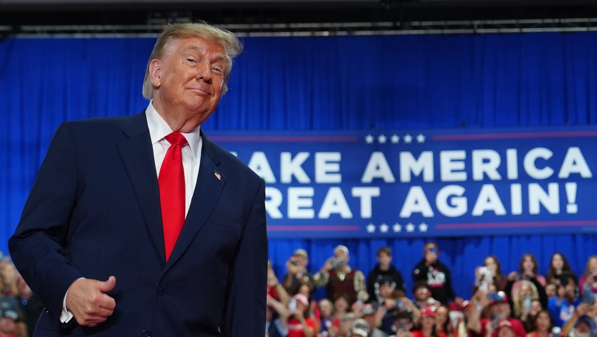 El presidente Donald Trump llega a un mitin de campaña en el Oncenter, el viernes 9 de octubre de 2026, en Syracuse, Nueva York. | AP
