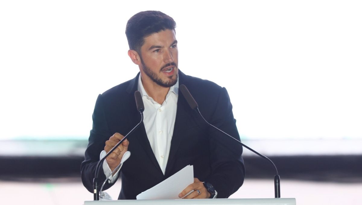 Samuel García en el evento conmemorativo por sus 5 años de gobierno. Foto: Jorge López