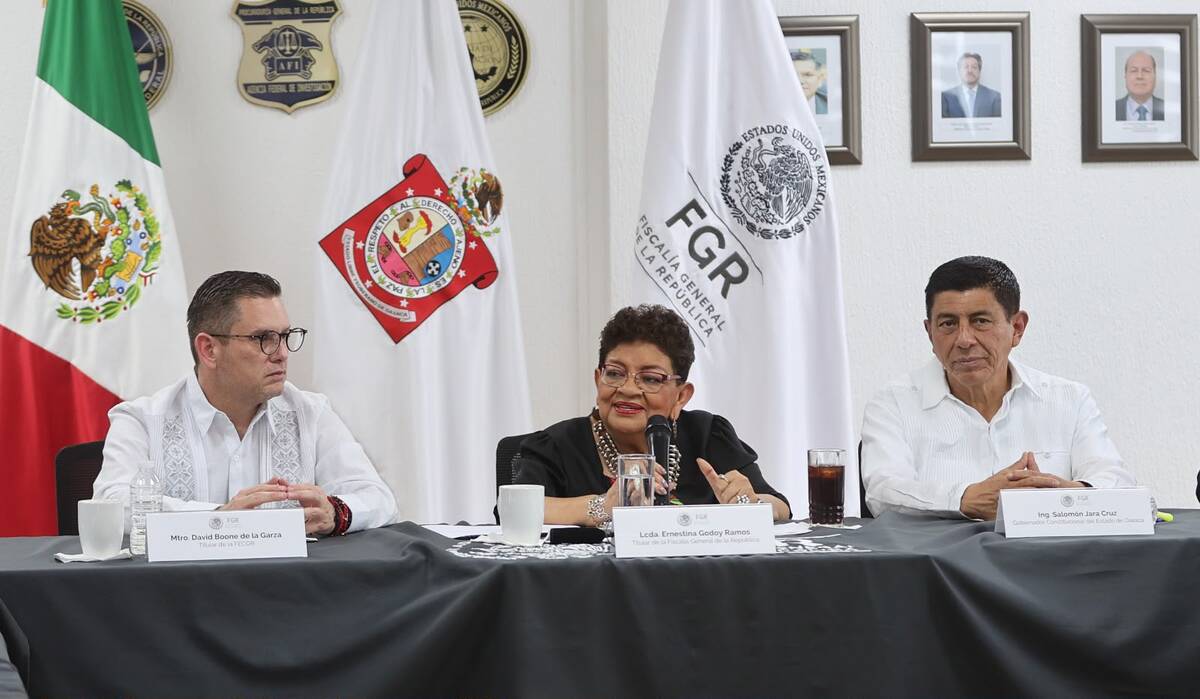 Este fin de semana, Godoy visitó a la Fiscalía Federal en el estado de Oaxaca.