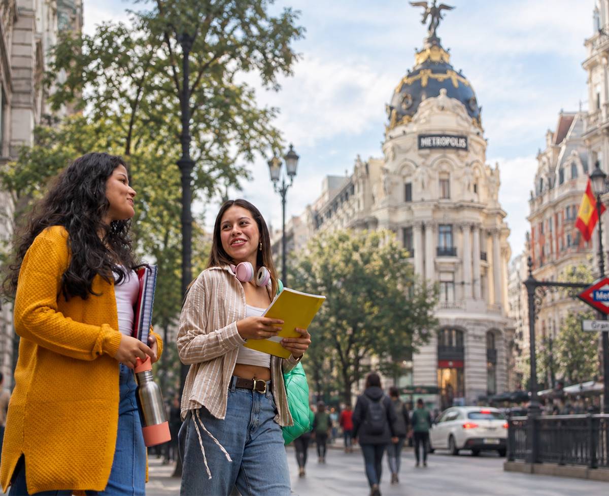 España y México una cultura hermana que se abrazan y conservan sus tradiciones. Cortesía IA