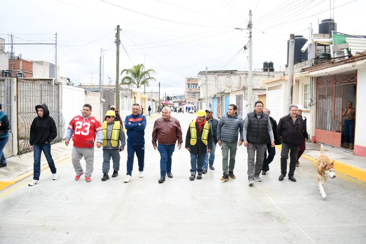 Pavimentan calle de Valle de Guadalupe en Ciudad Sahagún. (Cortesía: Ayuntamiento de Ciudad Sahagún)