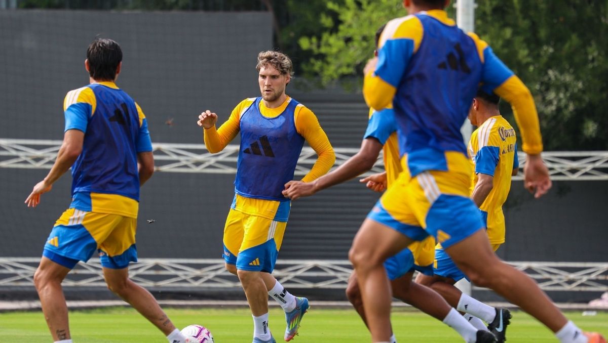 Tigres vuelve a los entrenamientos de cara al partido ante Chivas (X: @TigresOficial)