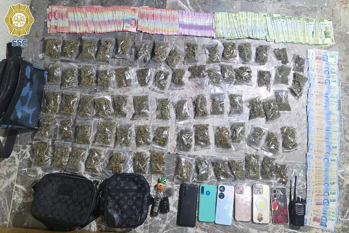 A los presuntos asaltantes les aseguraron varias dosis de mariguana.