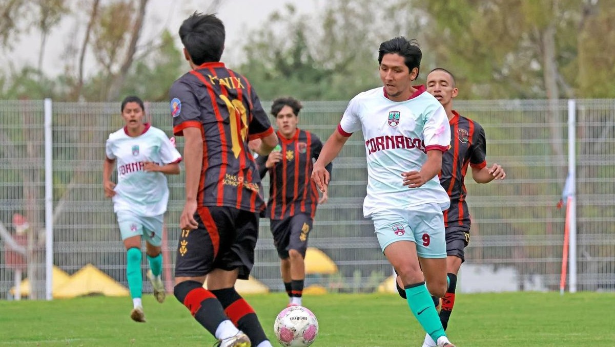 La administración municipal, a través del Imdeporte, celebra el éxito de los equipos representativos femenil y varonil. | Foto: Especial