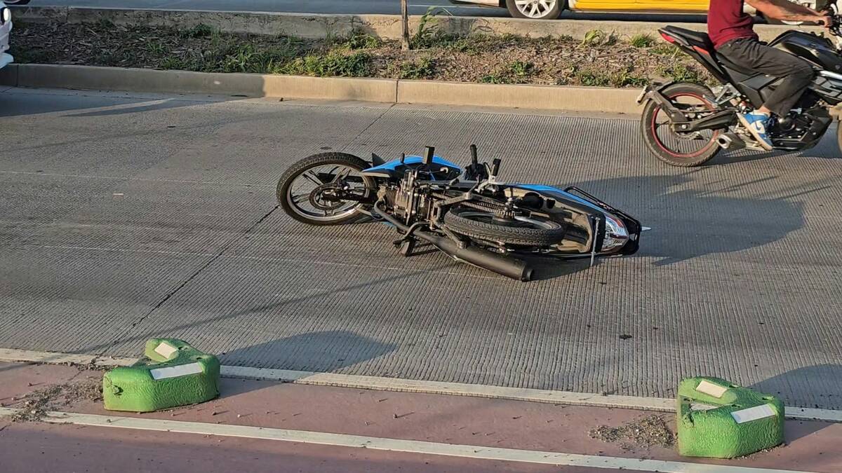 El accidente ocurrió a la altura de la colonia Las Liebres. (Juan Carlos Munguía)