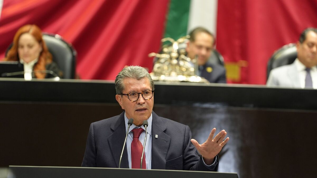 El coordinador morenista Ricardo Monreal propuso la modificación. | Foto: Especial