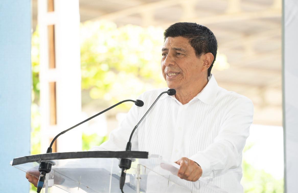 El mandatario Salomón Jara Cruz reconoció el trabajo del Gabinete de Seguridad tras la caída del generador de violencia en oaxaca. | Foto: Especial