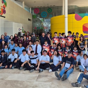 El objetivo principal del concurso fue que aprendiera a trabajar en equipo para resolver y diseñar un cohete.
