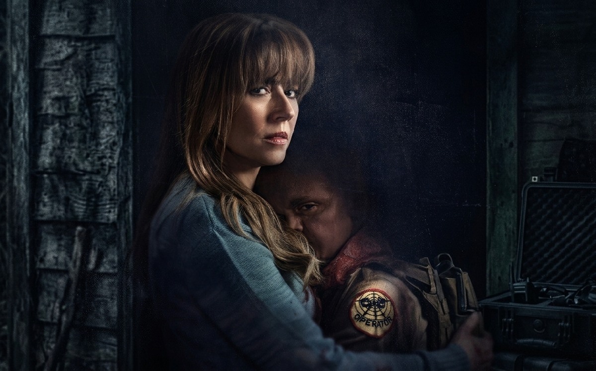 La serie aborda el duelo de Pamela, tras la muerte de su hijo Jason Voorhees.