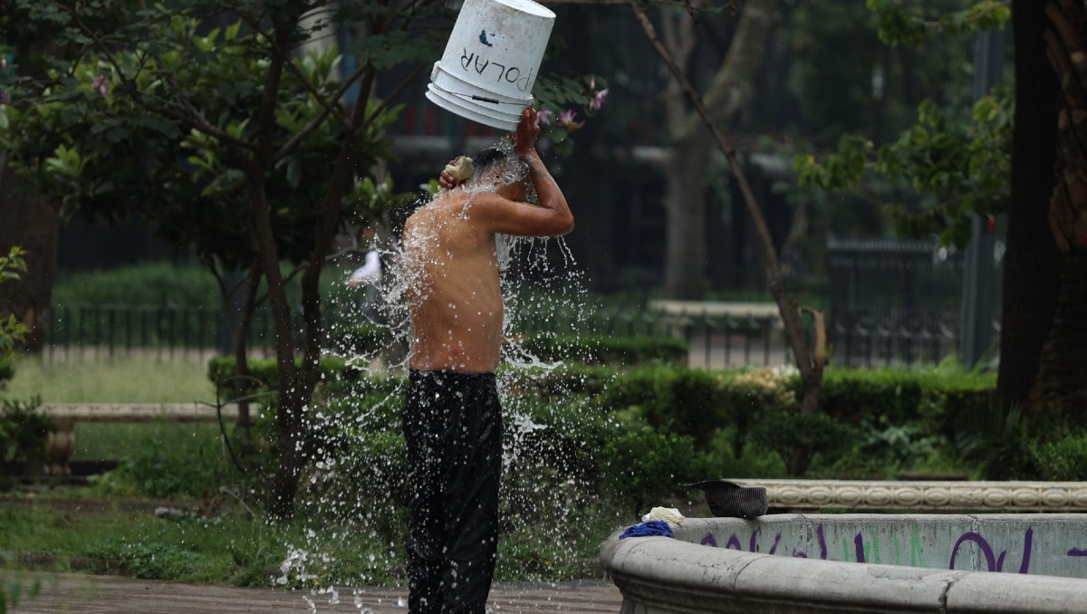 El agua para consumo en la ciudades es un servicio indispensable | Imagen ilustrativa (Cuartoscuros)