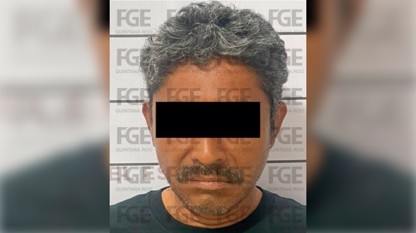 Elías 'N' presuntamente utilizó un arma de fuego para robarle un vehículo Suzuki Ignis rojo a una mujer adulta mayor. | Especial