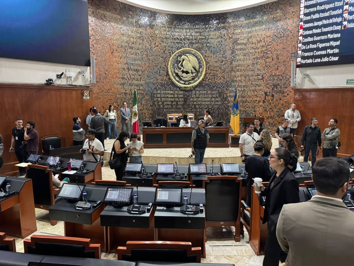 La sesión en el Congreso de Jalisco no se llevó a cabo por falta de quórum. (Tony Martínez)