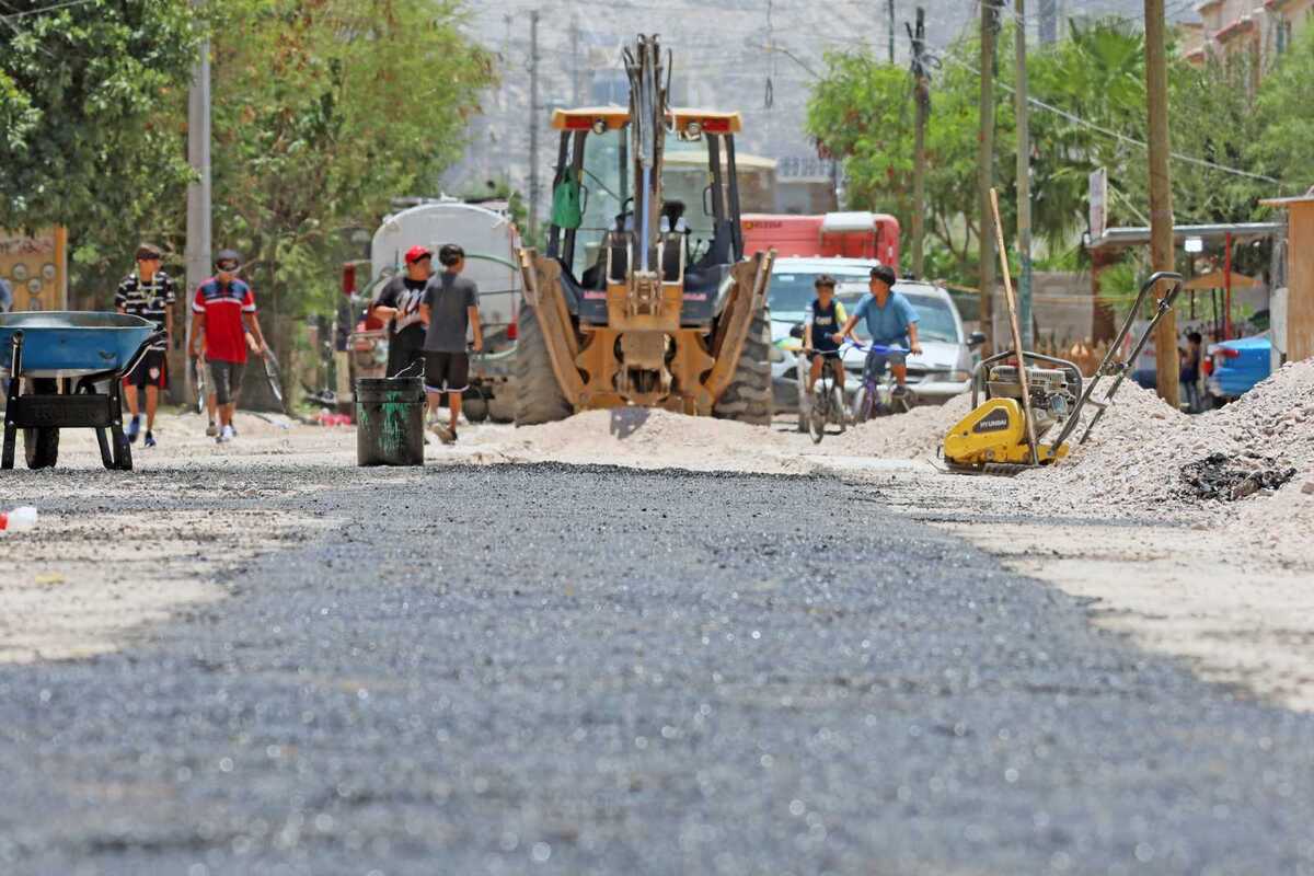 Torreón arranca programa de rehabilitación vial en Zaragoza Sur.| Verónica Rivera.