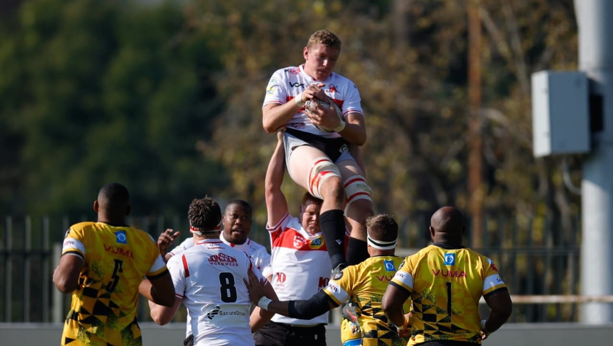 Hallan muerto a jugador de rugby en hotel previo a partido en Francia