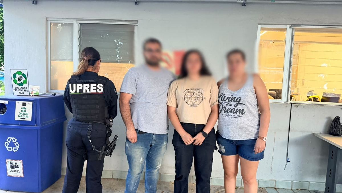 La Policía Escolar de Guadalajara localizó a la joven sana y salva al interior de un hotel. (Cortesía)
