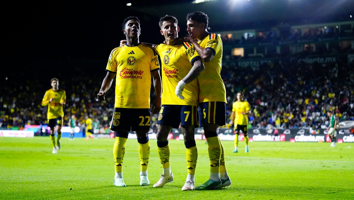 América se da un festín y vence al León para mantenerse en el liderato del Apertura 2026 (Imago7)
