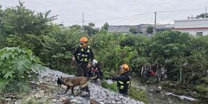 Protección Civil de NL continúa búsqueda de hombre arrastrado al arroyo Topo Chico