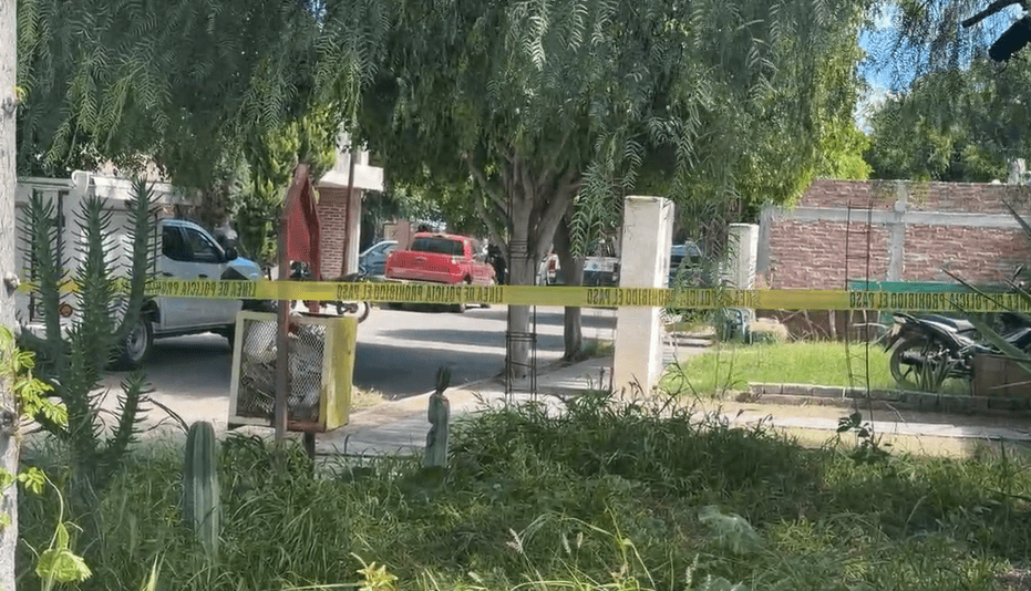 Autoridades acordonaron la zona para iniciar investigaciones. | Redes Sociales