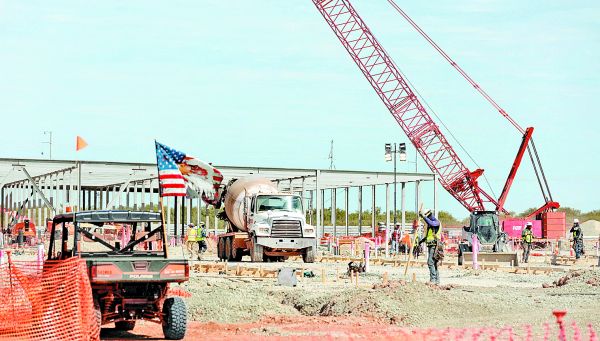 Obtener los permisos de construcción se ha vuelto cada vez más difícil. Reuters