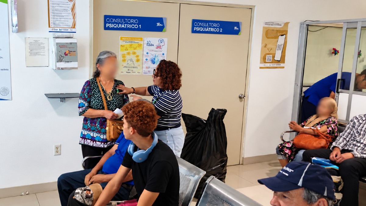 En la sala de espera del Psiquiátrico de Tampico. (Cortesía)