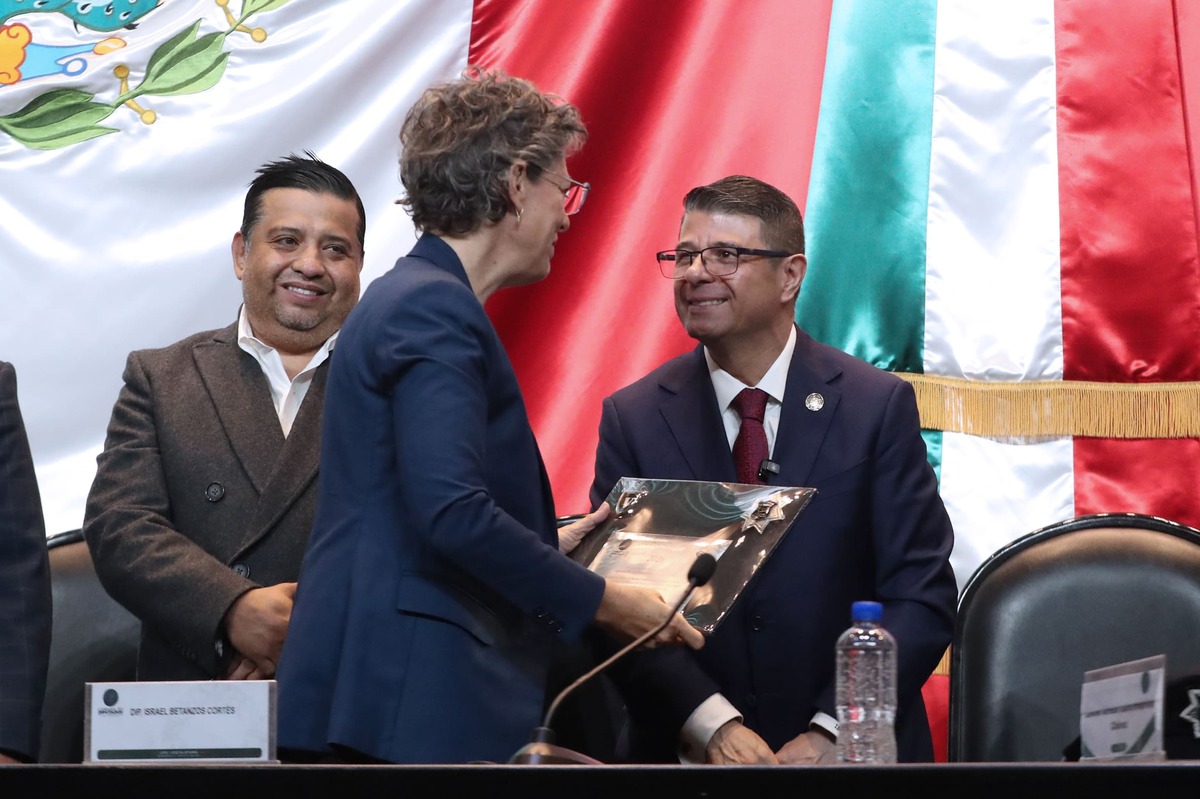 Reconocen la trayectoria y el esfuerzo de los elementos distinguidos con el galardón 'Seguridad con Valor 2026'. | Foto: Especial