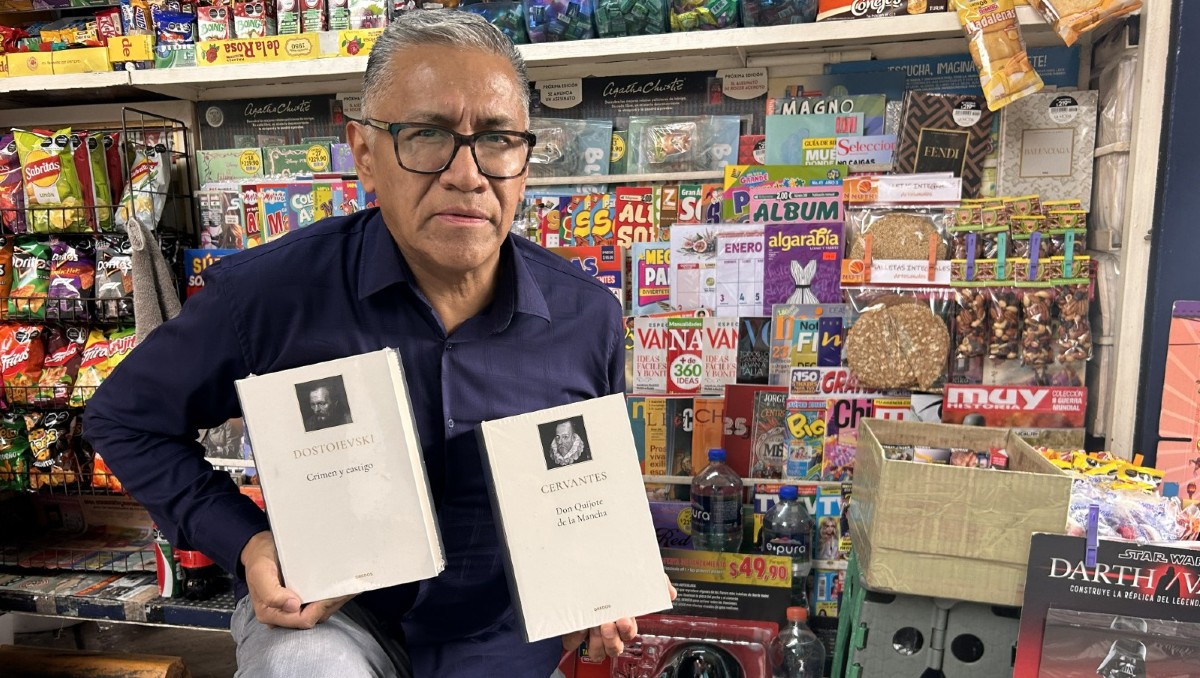 Adolfo Rodríguez, director de RBA México, sello que edita la colección, la cual está disponible en puestos de periódicos. (Especial)