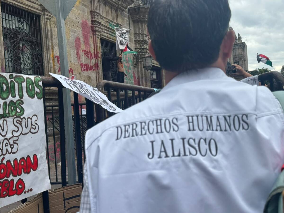 CNDH pide esclarecer presunta infiltración en marchas. (Luis Pedraza)