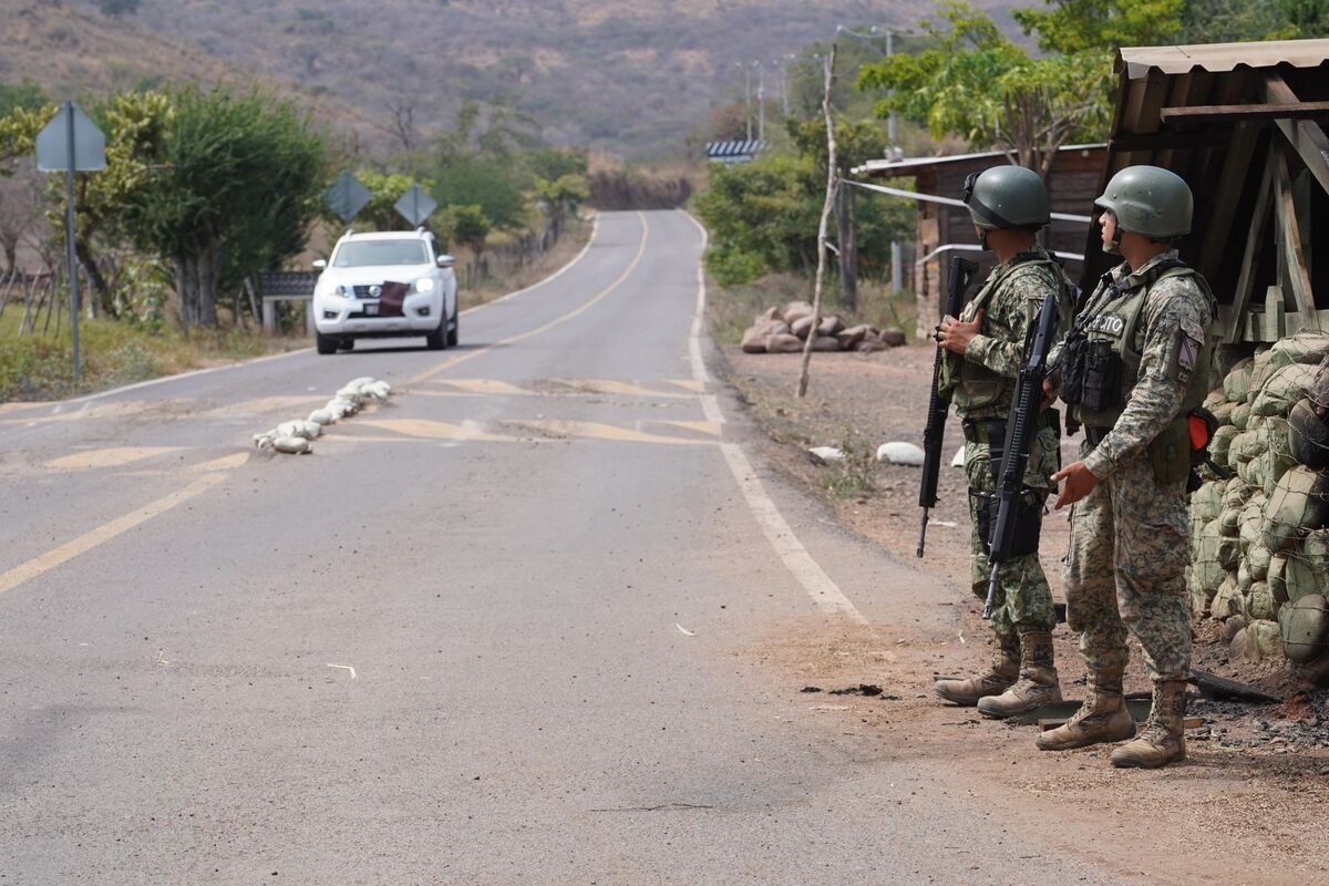 El reclutamiento forzado es una de las problemáticas contra las que las fuerzas armadas se enfrentan en México. | Foto: Cuartoscuro