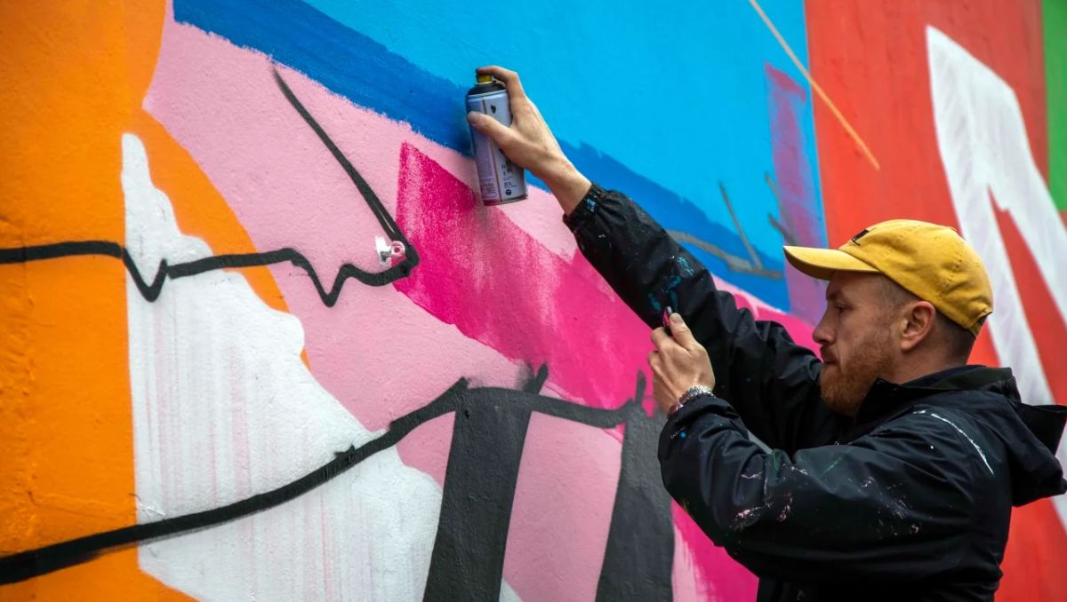 El artista visual irlandés Maser llega al FISL con intervención urbana | Foto: Especial