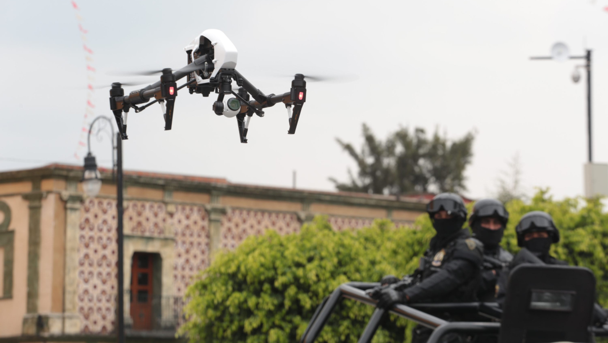 Gobierno abre cartera: comprará 46 drones para seguridad en Puebla | EsImagen