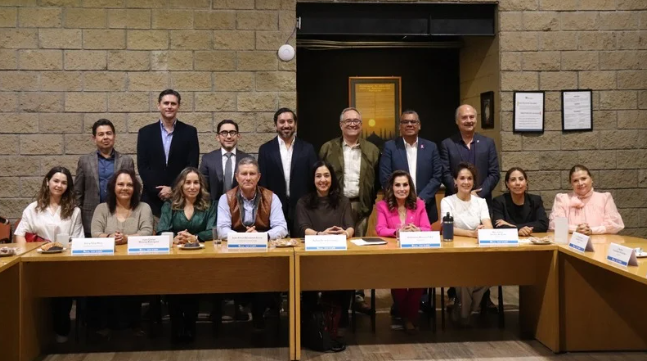 Juan Arturo Bessonart Arena es electo como nuevo presidente del IMPLAN León. | IMPLAN León