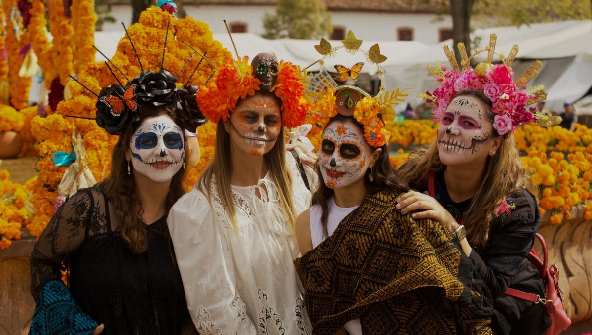 Michoacán se prepara para celebrar la Noche de Muertos 2026 con tradiciones llenas de color y cultura.| Foto: Especial