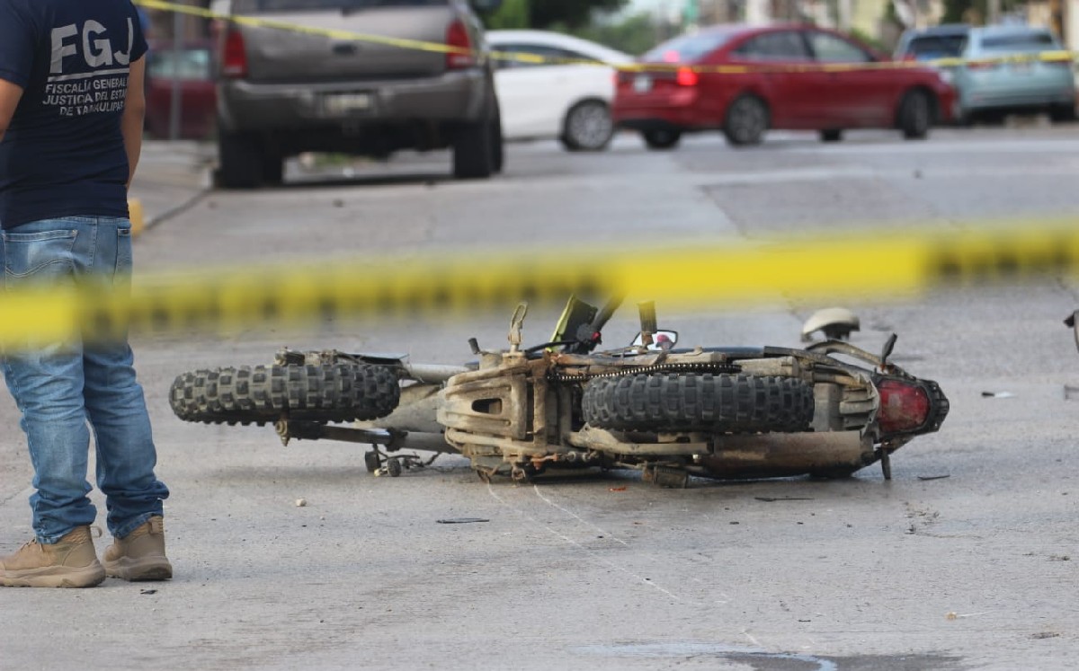 Motociclista pierde la vida en accidente vial en la colonia Jardín 20 de Noviembre. | Foto: Sergio Sánchez