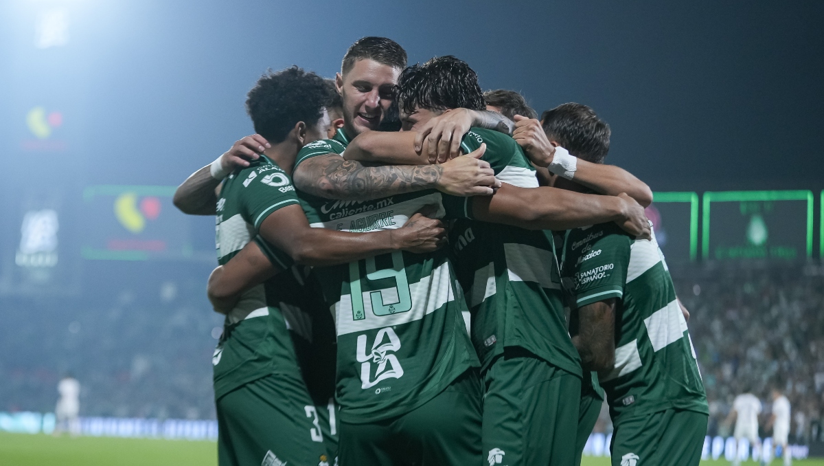 Santos llega a racha histórica tras derrotar a Pumas (Imago7)