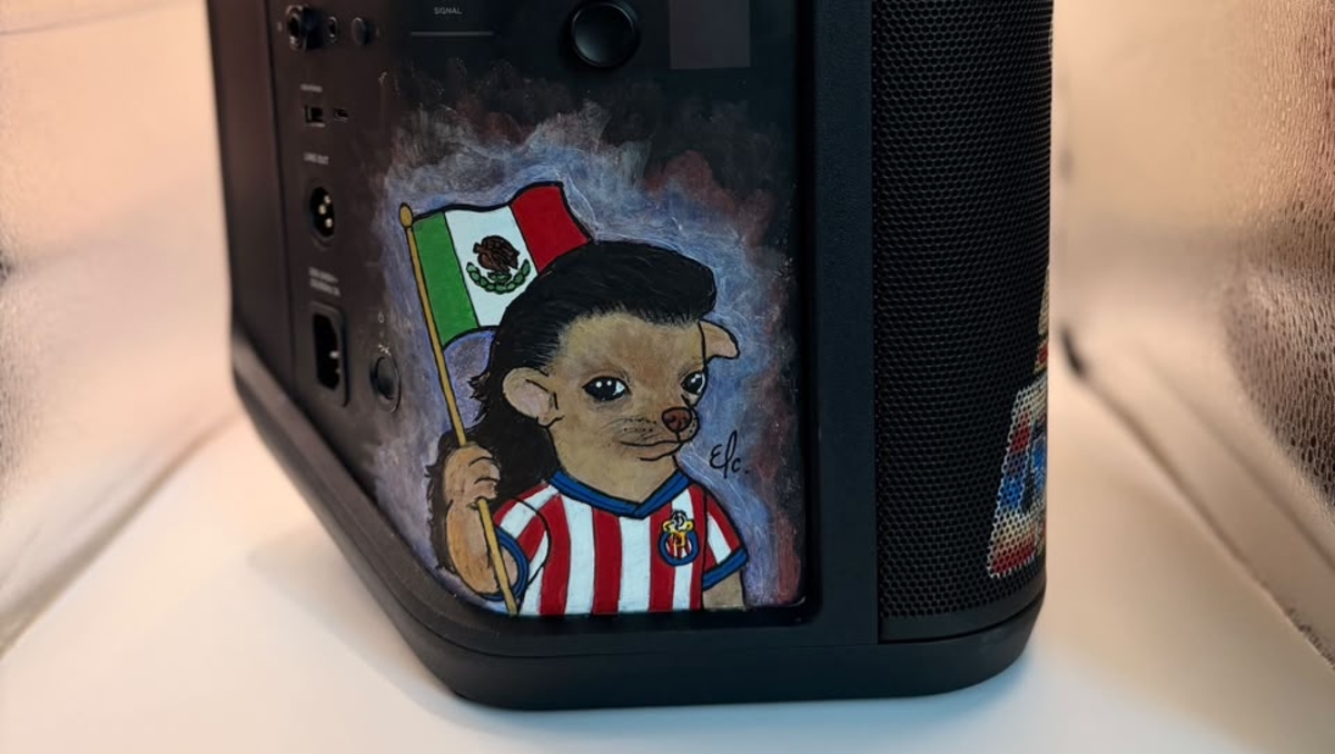 Bocina especial de 'Piojo' Alvarado acompañará a Chivas en sus concentraciones (@elpintacuadros)