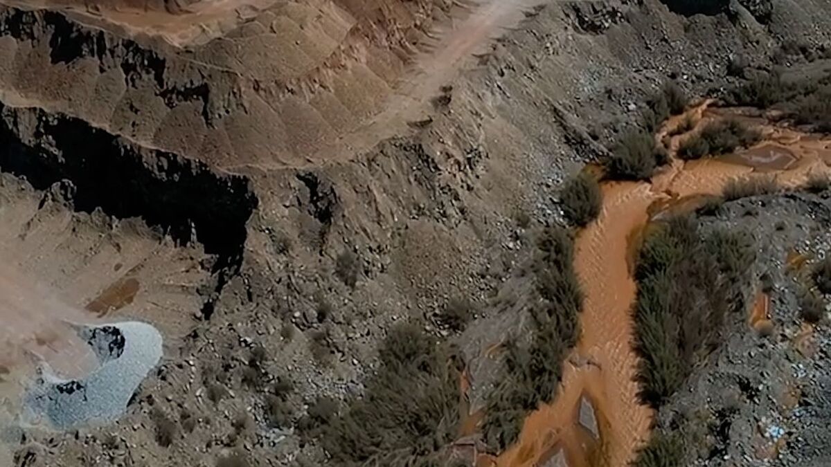 Derrame de sustancias tóxicas en Sombrerete, Zacatecas. | Foto: Especial