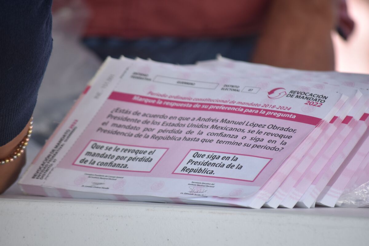 INE señaló a Mario Delgado como el encargado de promover el ejercicio | Cuartoscuro